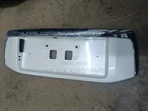 Boot Handle Prado 150.