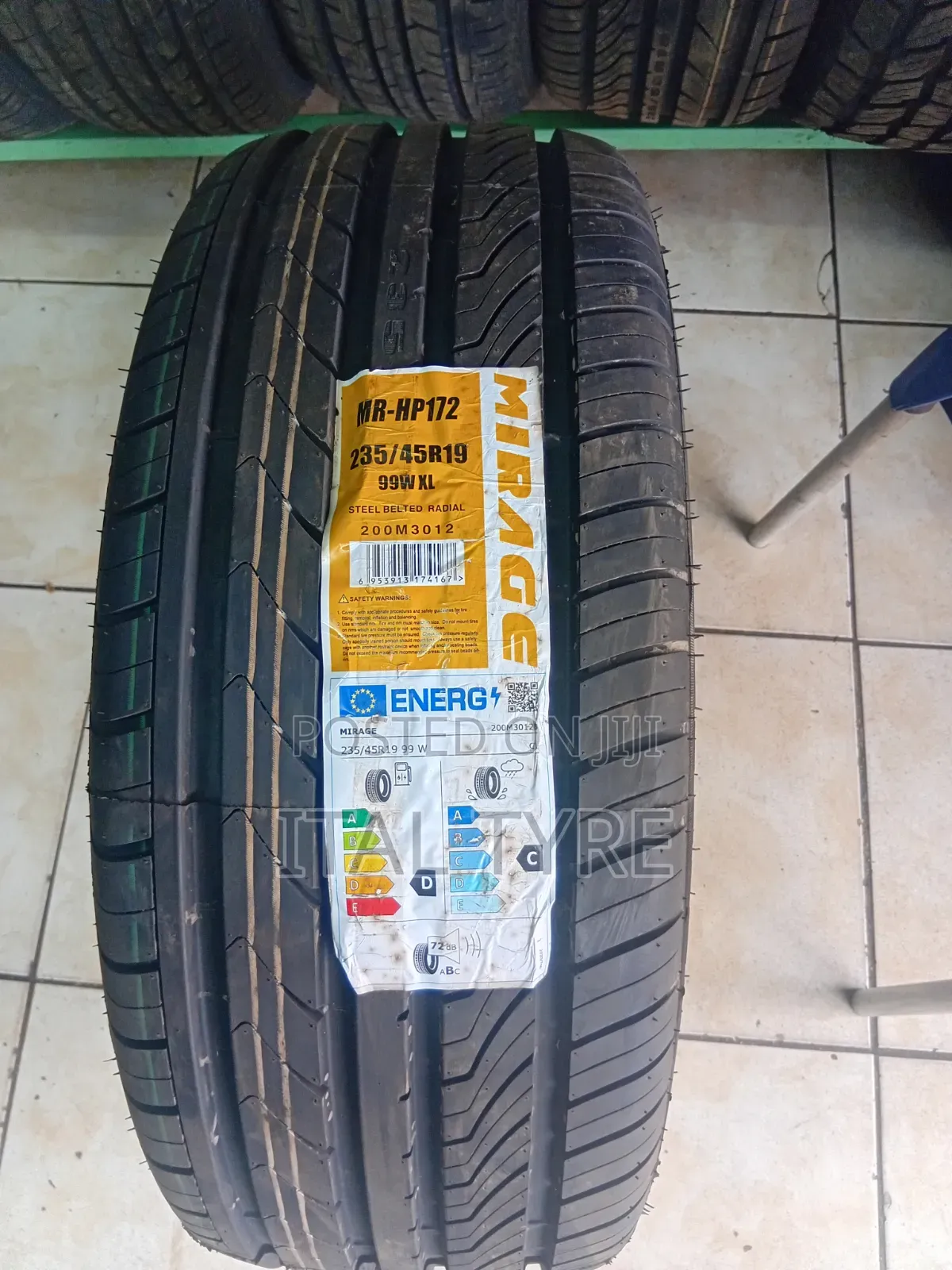 235/45r19 Mirage