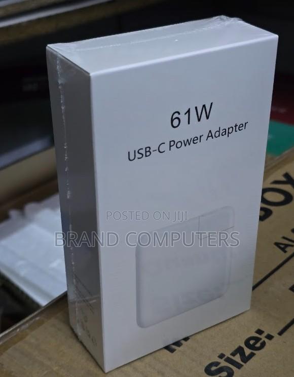 Macbook Pro 2016 Charger 61w Usb-C Power Adapter - main view