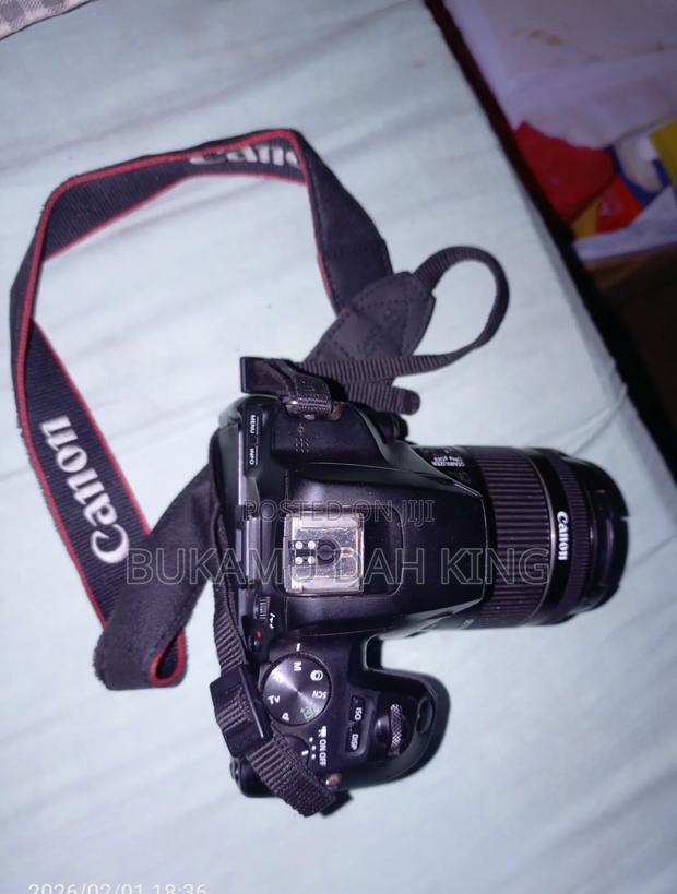 Canon 250d - thumbnail 2