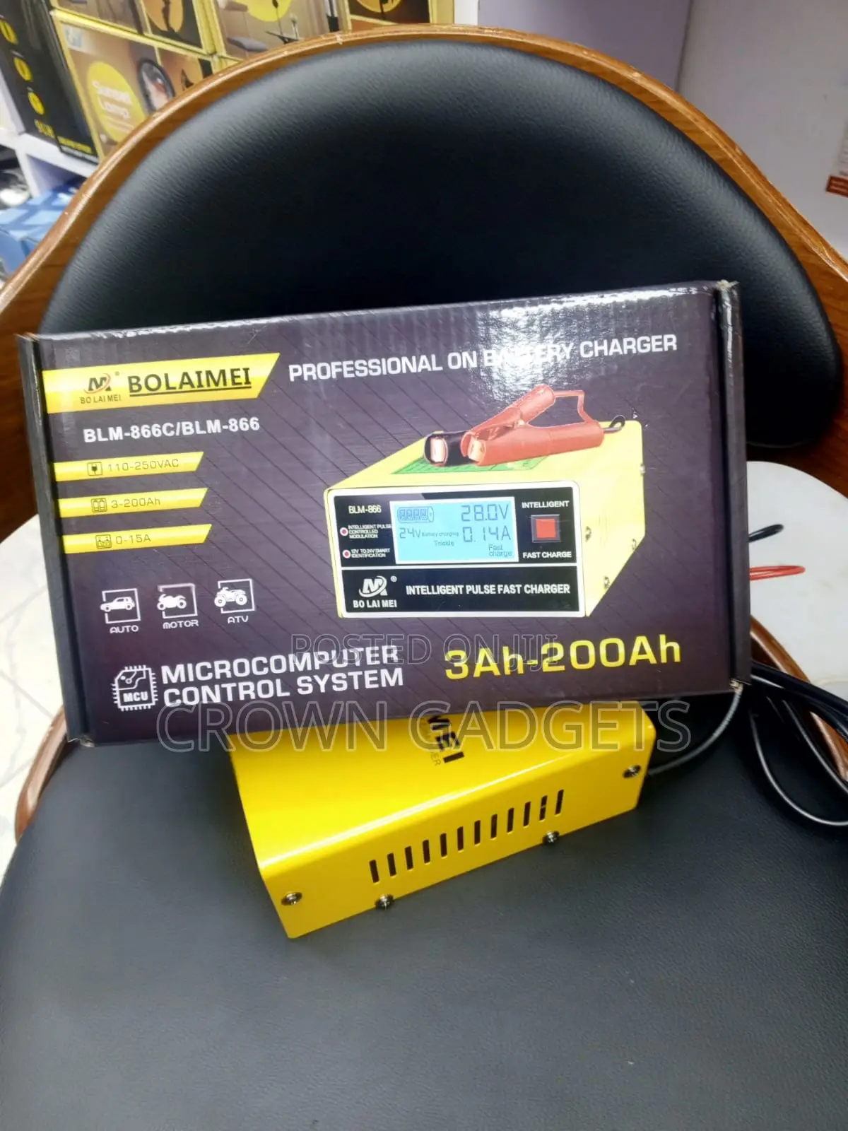 Bolaimei BLM-866 Fast Car Battery Charger With LCD Display