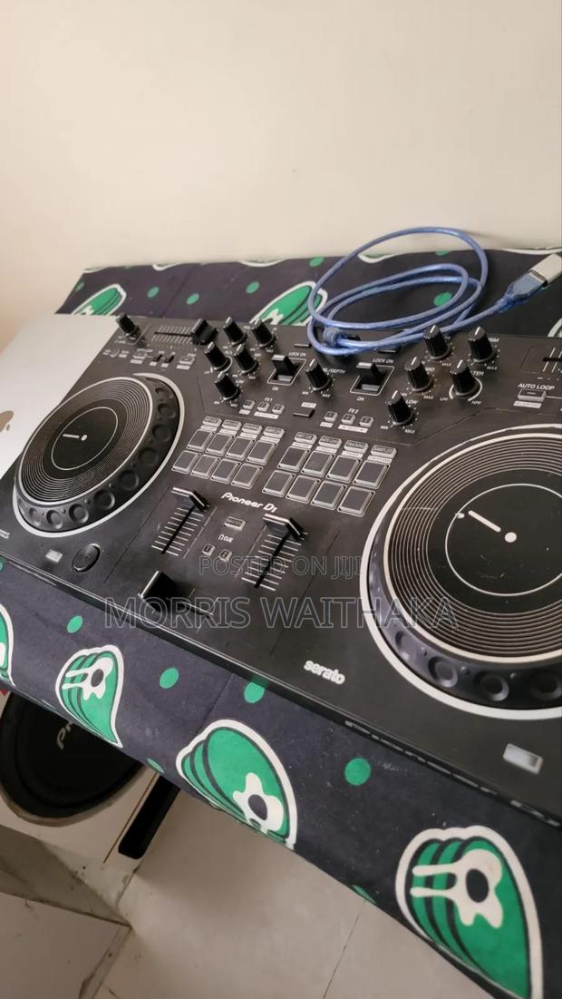 Pioneer DDJ Rev 1 Dj Controler