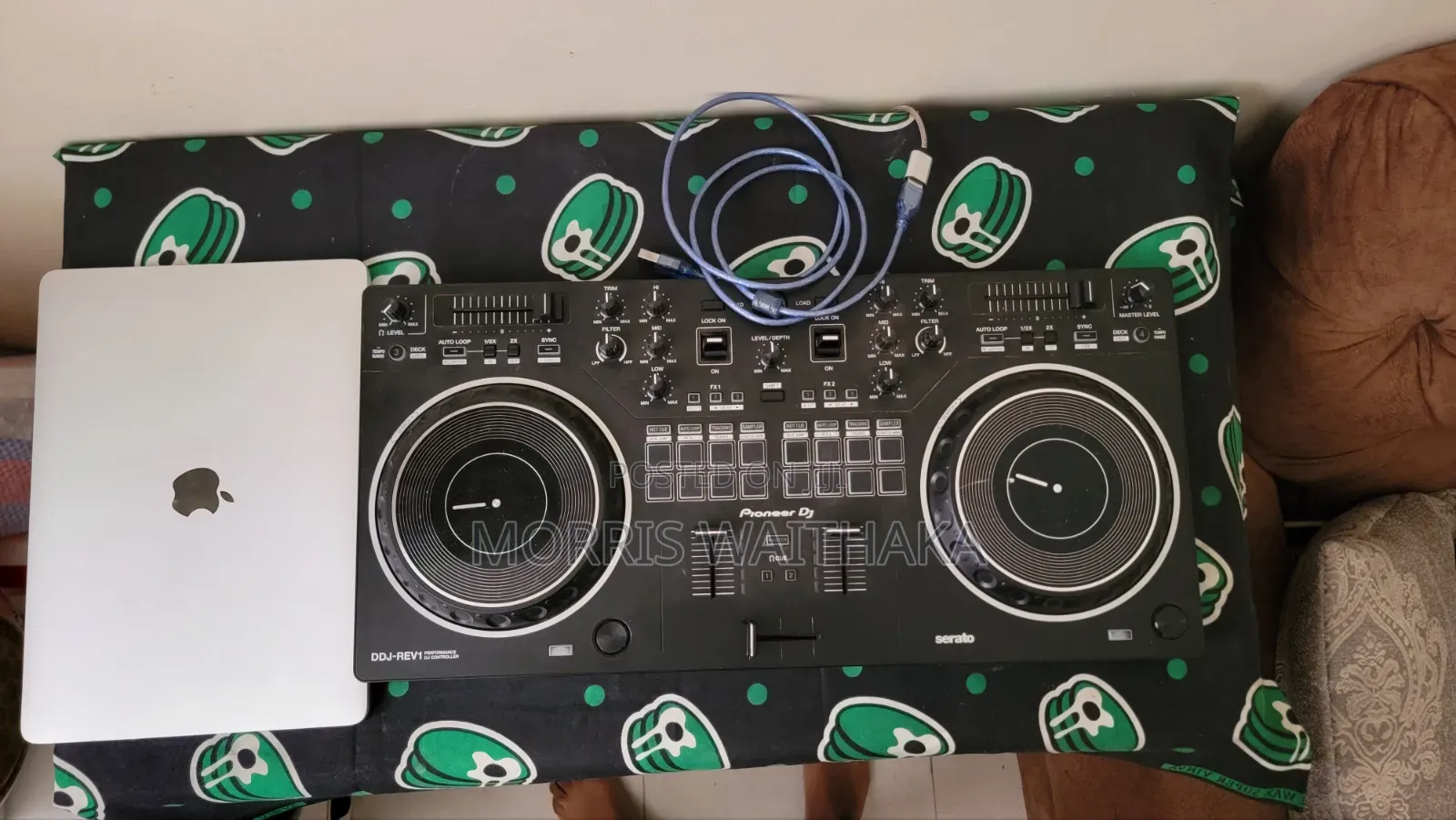 Pioneer DDJ Rev 1 Dj Controler