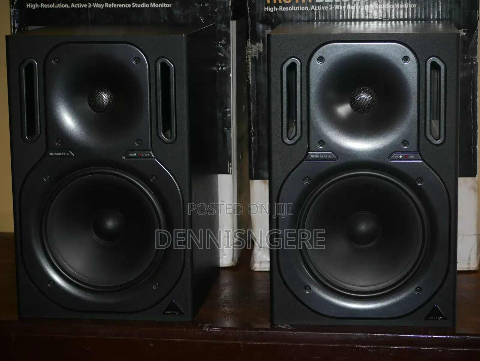Behringer Truth B2031a Studio Monitors