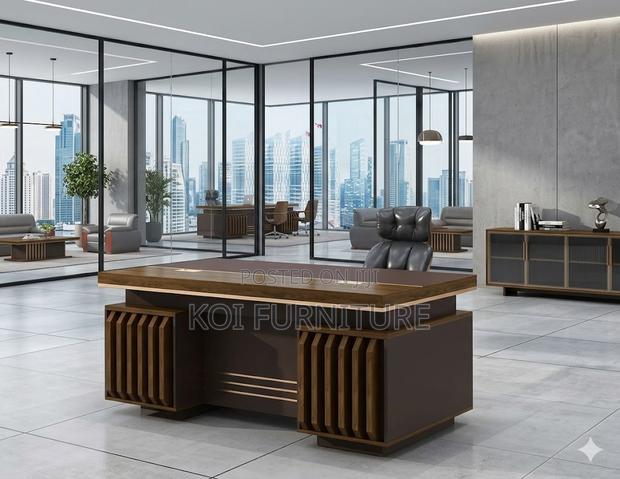 Office Desk; 1.4 Meters Golden Executive Office Desk