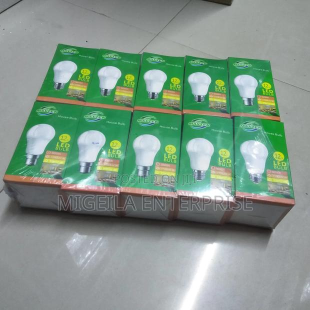 12w Maxtek Bulbs - main view