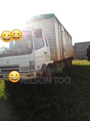 Mitsubishi Fuso 10 Wheeler