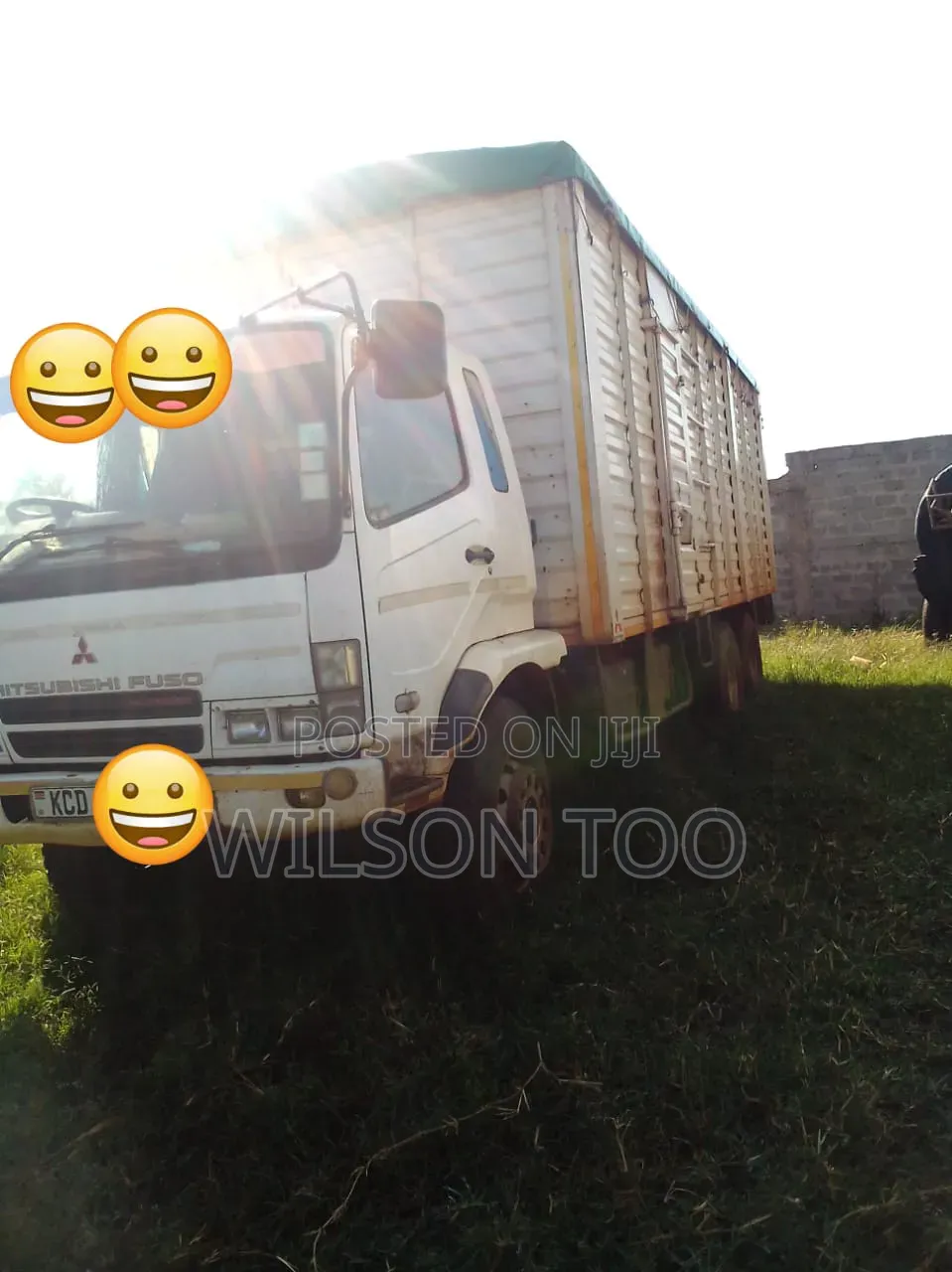 Mitsubishi Fuso 10 Wheeler