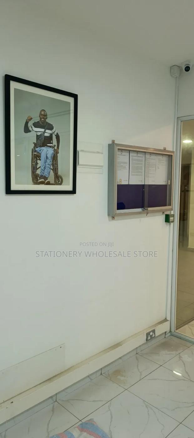 Glass Sliding Noticeboard 3ft X 2ft (90cm X 60cm) - thumbnail 4