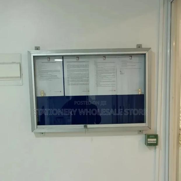 Glass Sliding Noticeboard 3ft X 2ft (90cm X 60cm) - thumbnail 3