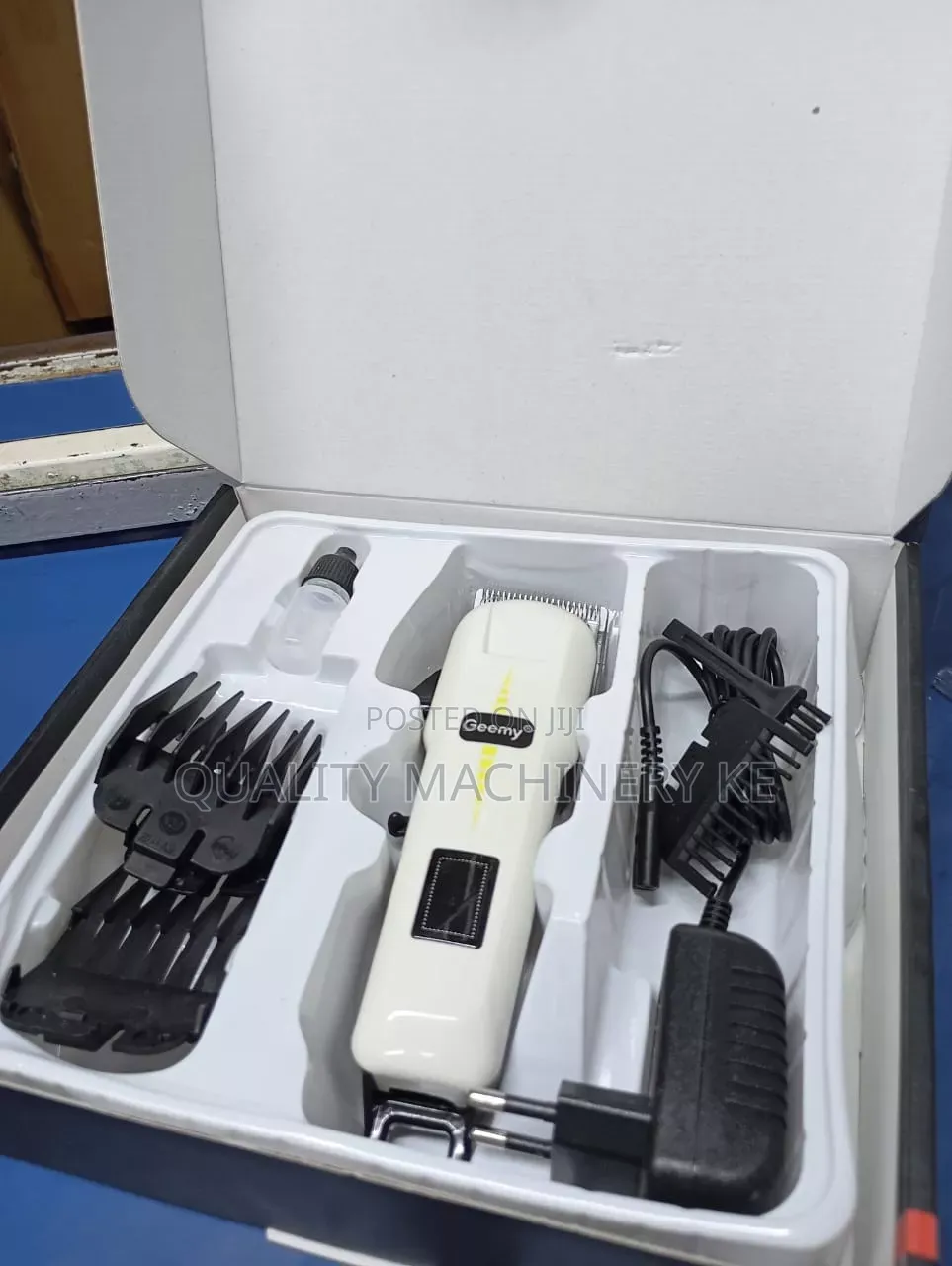 Portable Cordless Shaving Machine