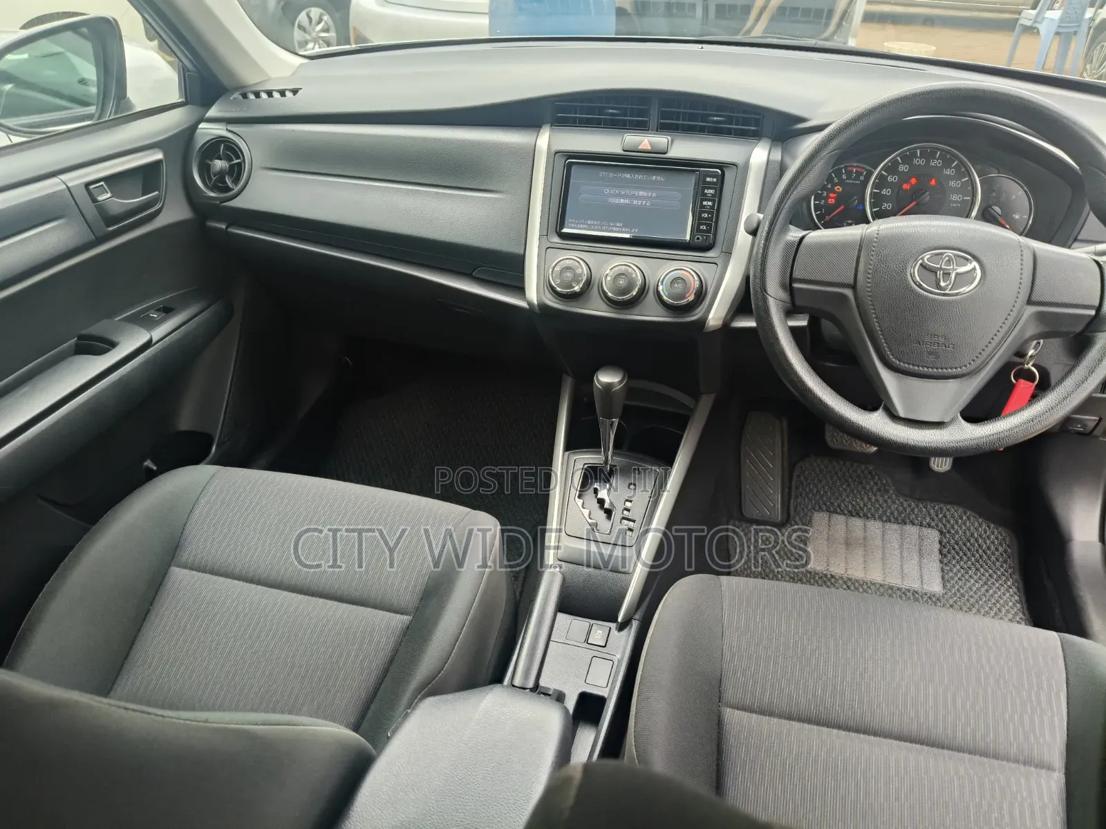 Toyota Corolla Fielder 1.5 Petrol FWD 2018 Silver