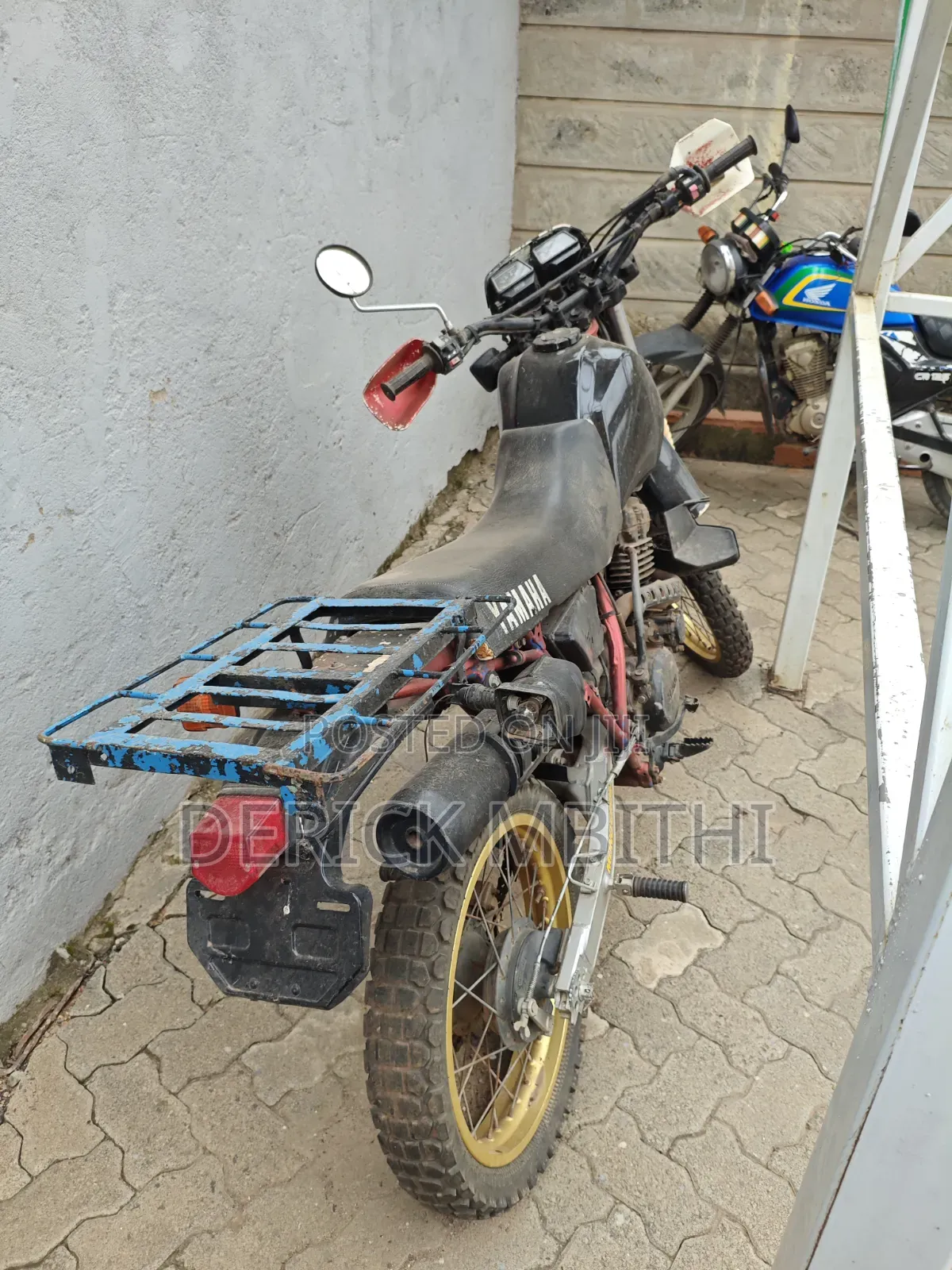 Yamaha 1994 Red