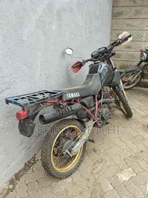 Yamaha 1994 Red