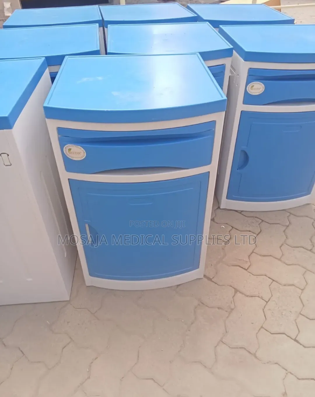 Bedside Cabinet /Lockers