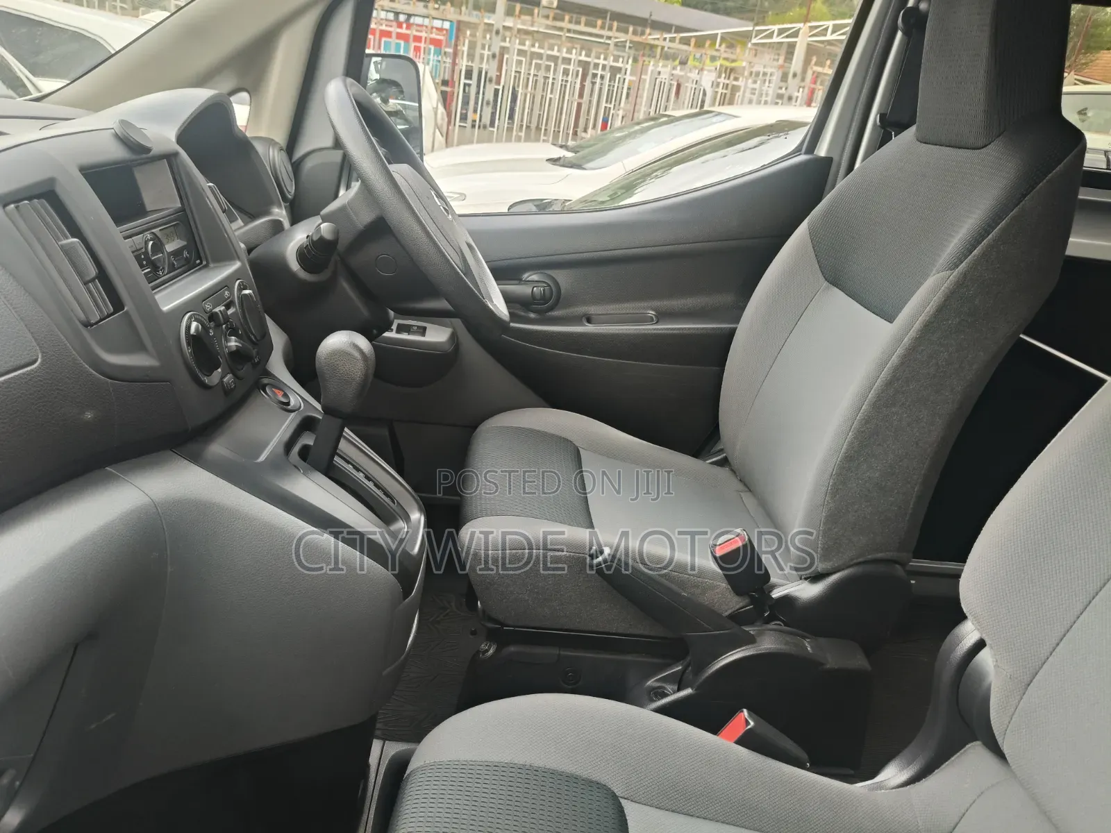 Nissan NV200 2019 Silver