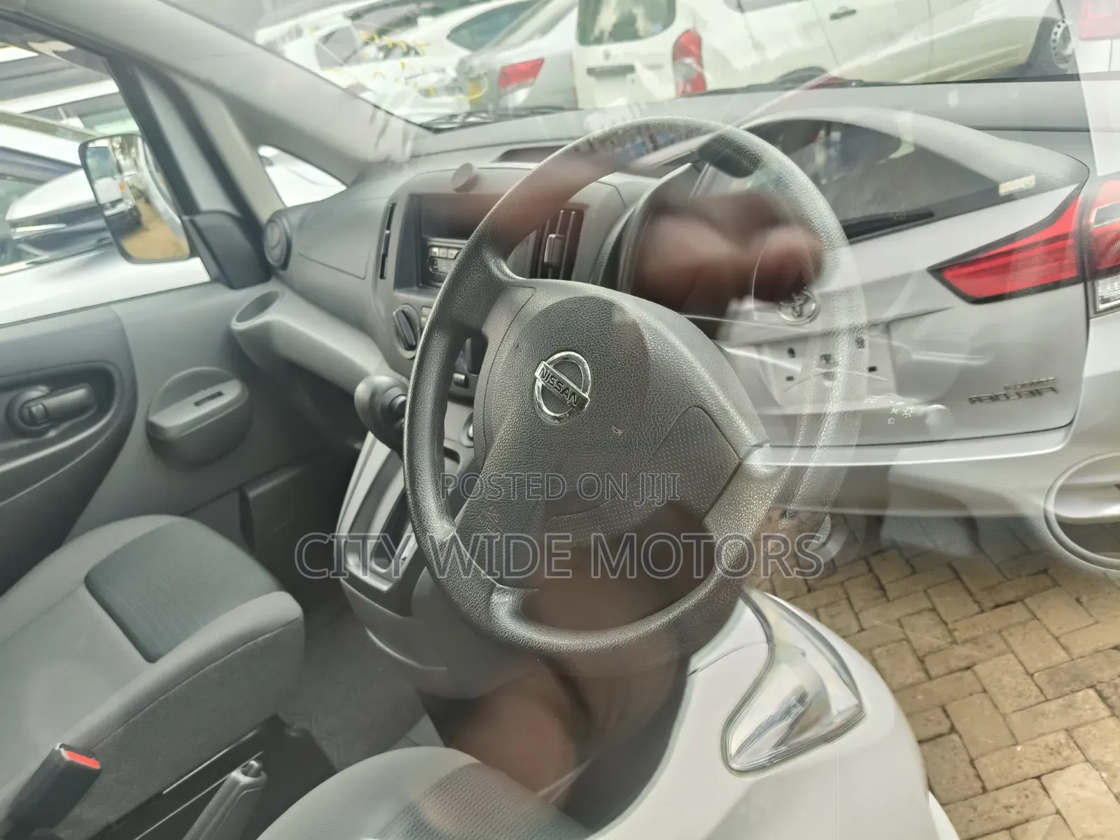 Nissan NV200 2019 Silver