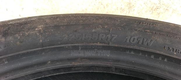 225/55r17 Comforser - thumbnail 2