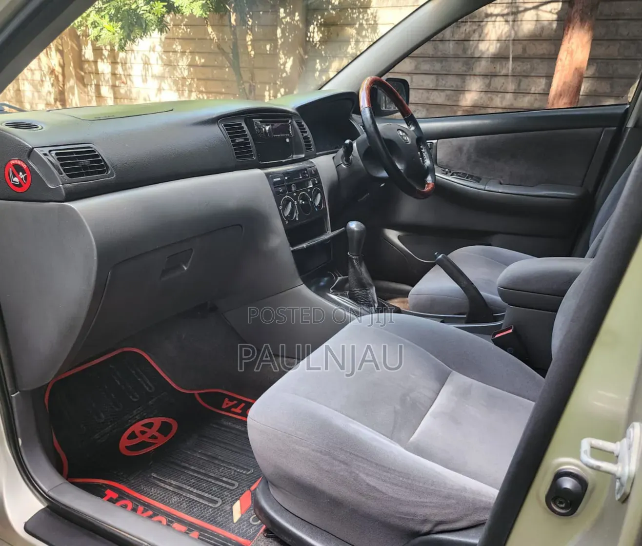 Toyota Corolla 2006 Gold