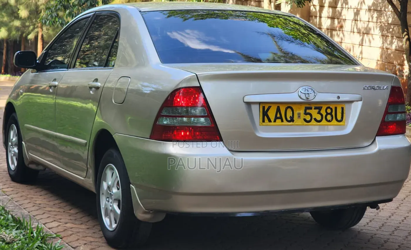 Toyota Corolla 2006 Gold