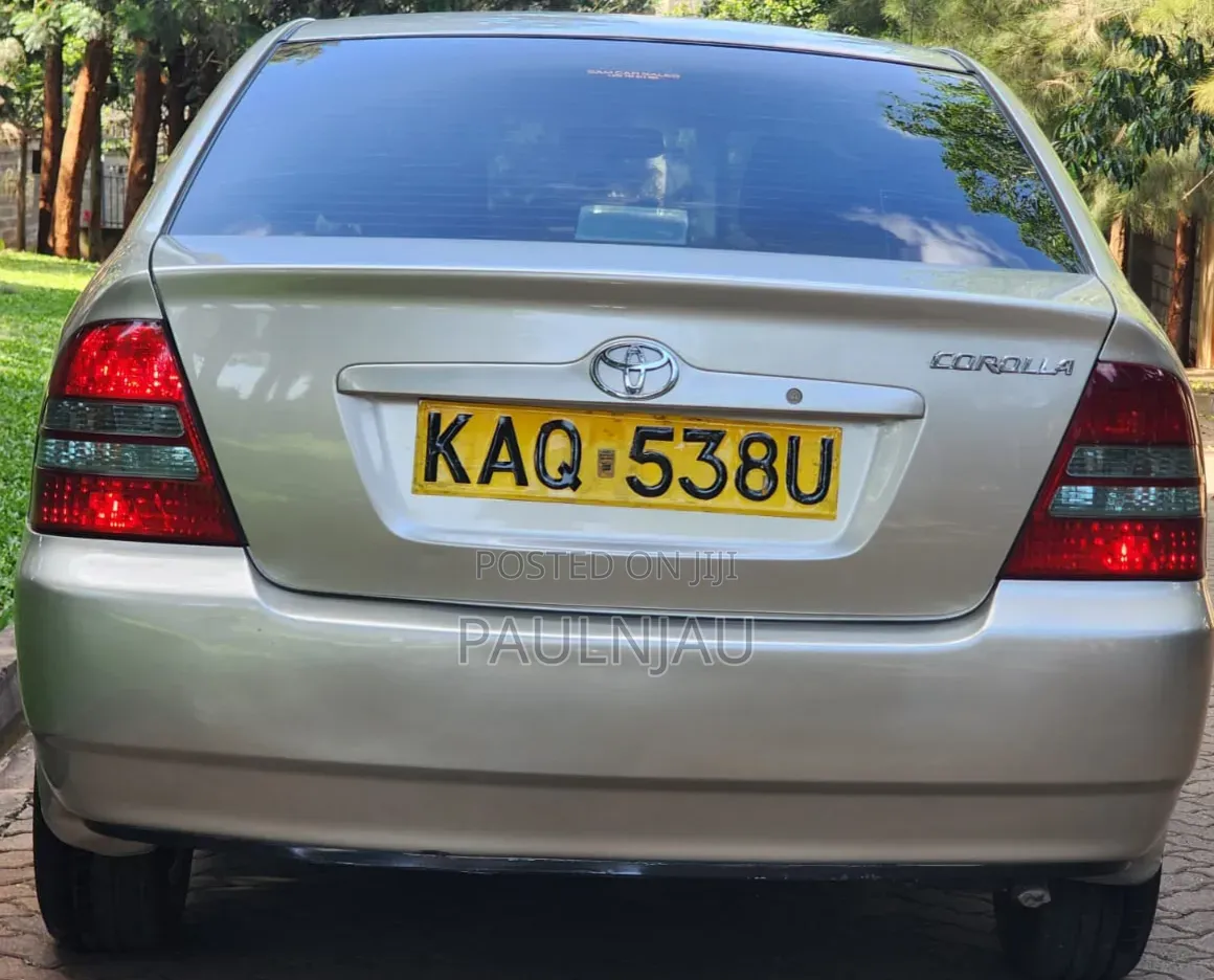Toyota Corolla 2006 Gold