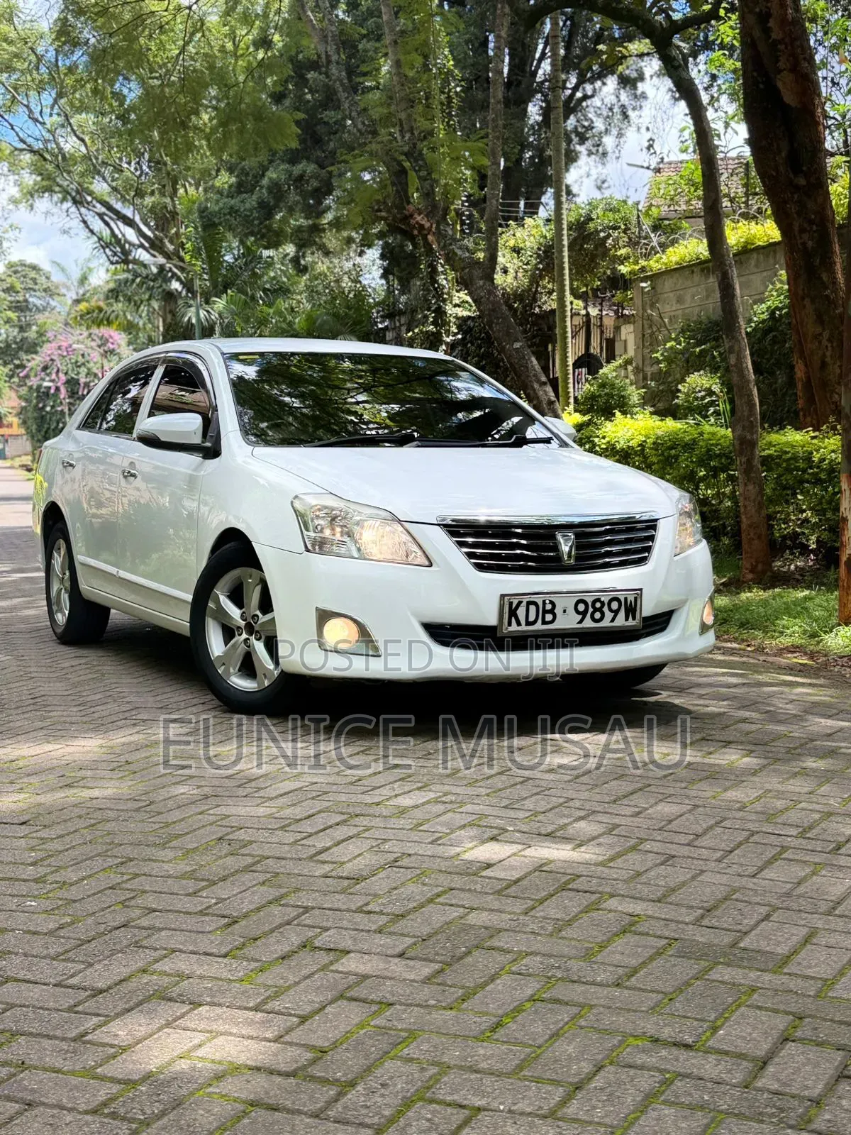 Toyota Premio 2013 White