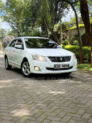Toyota Premio 2013 White