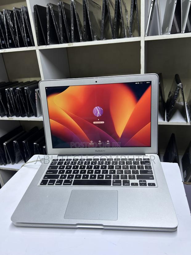 Laptop Apple MacBook 2015 4GB Intel Core i5 SSD 128GB - thumbnail 2