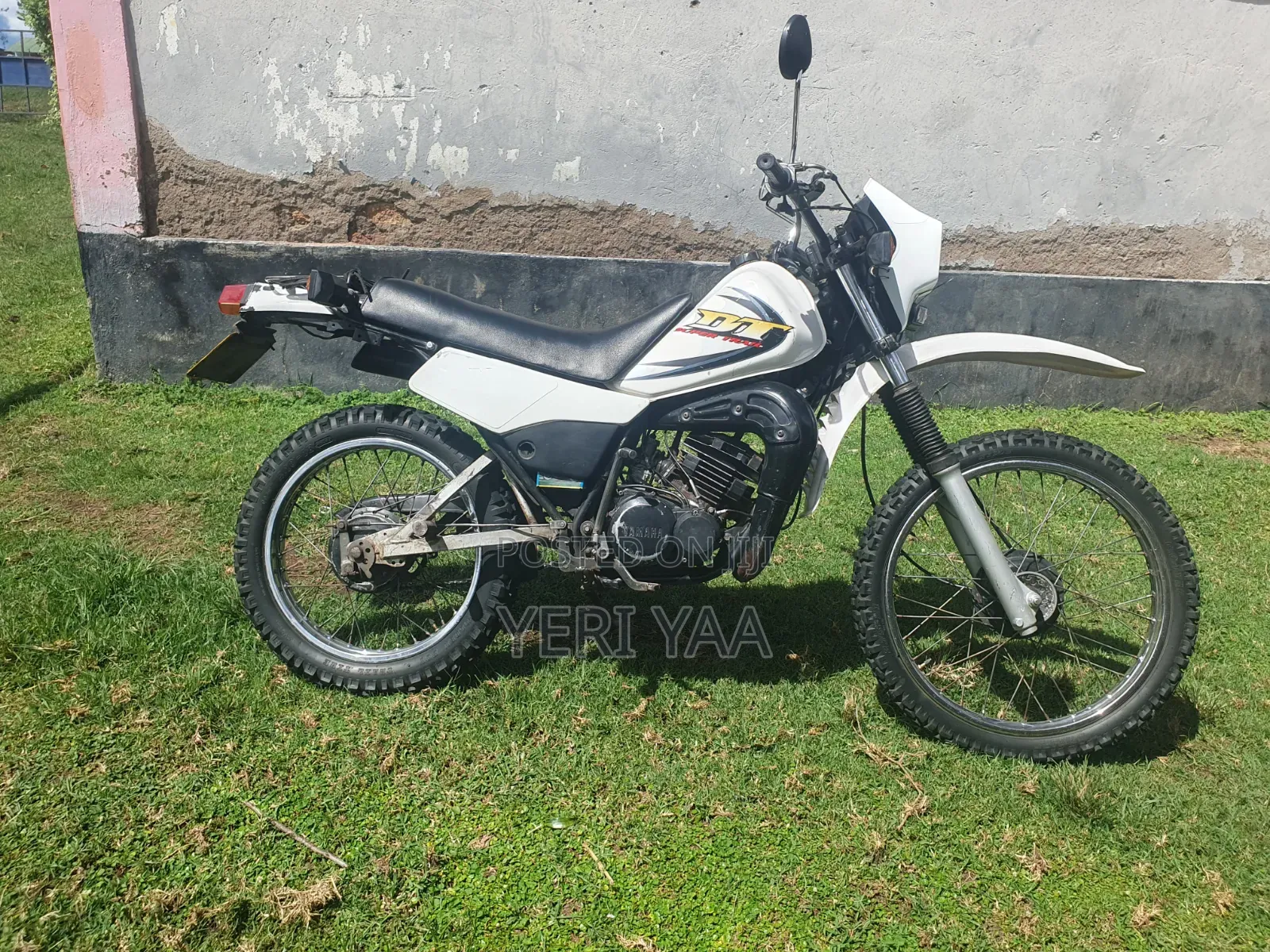 Yamaha DT175 2017 White