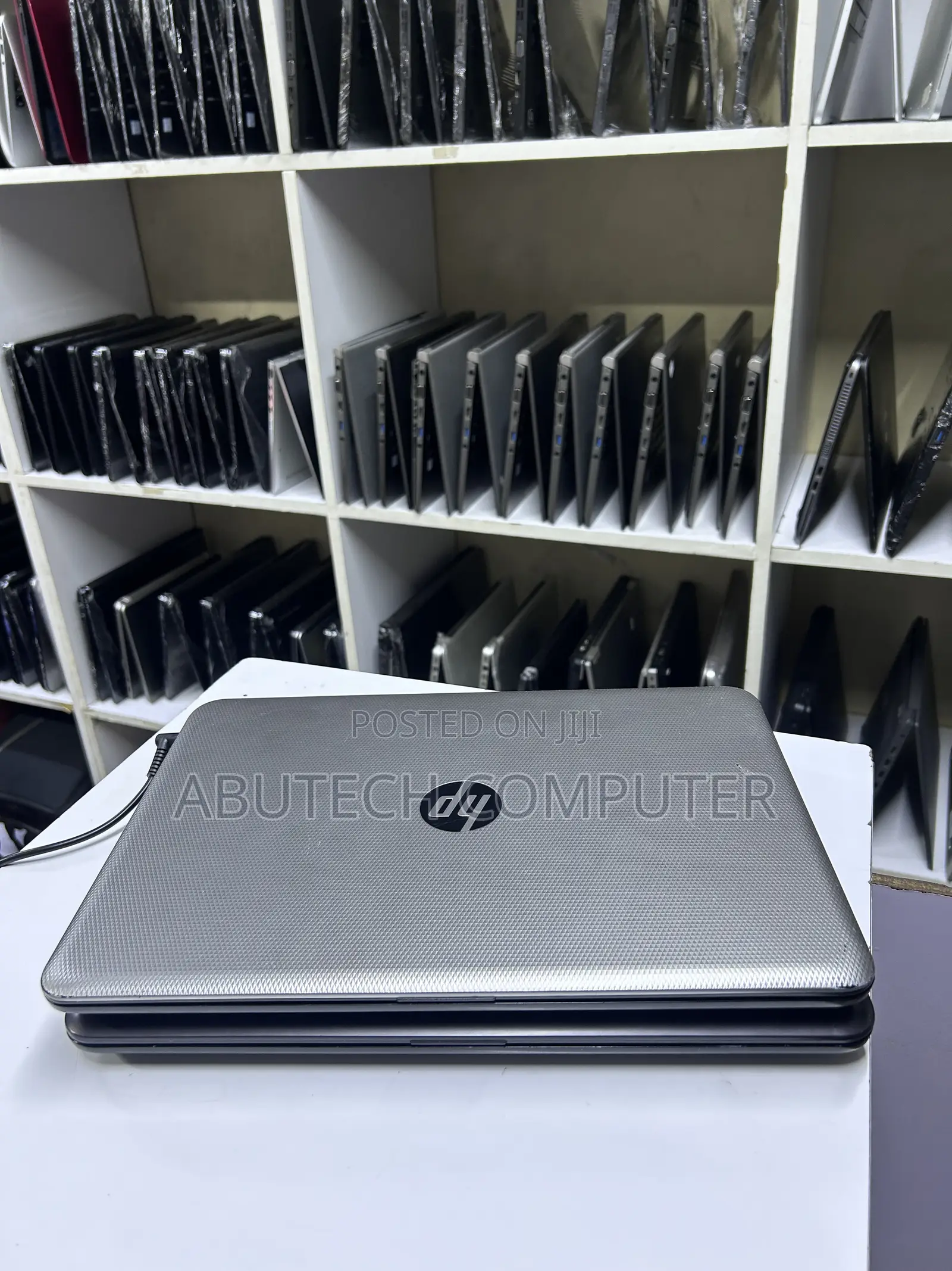 Laptop HP 348 G4 4GB Intel Core i5 SSD 128GB