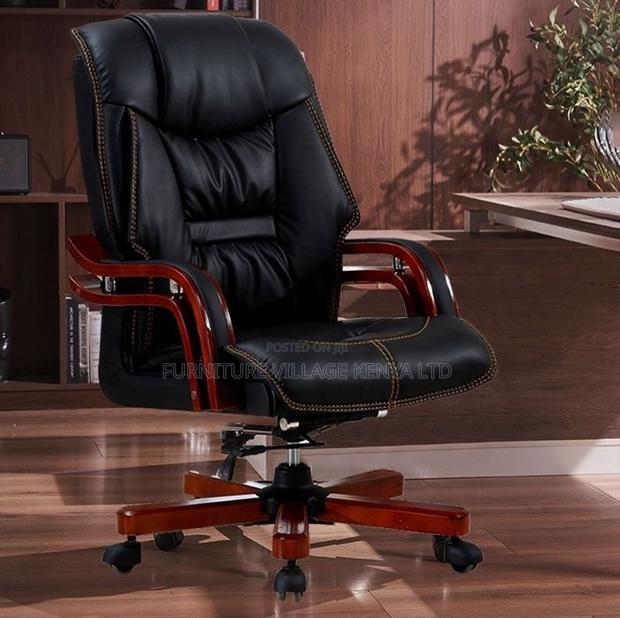 Pu Leather Executive Manager Chair - thumbnail 3