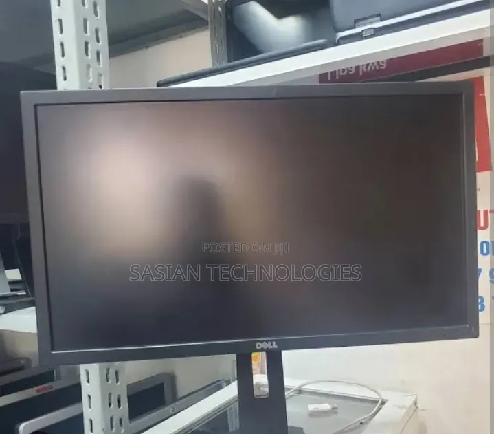 17 Inches Dell Stretched Monitor