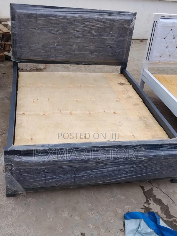 Durable 5x6 Bed With Reinforced Frame