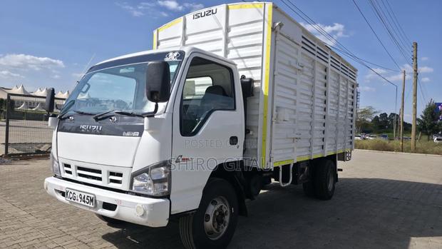 Isuzu NPR Local - thumbnail 2