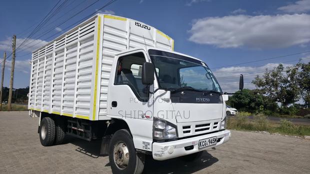 Isuzu NPR Local - thumbnail 5