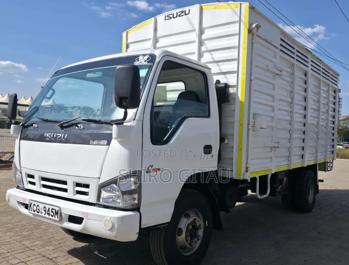 Isuzu NPR Local