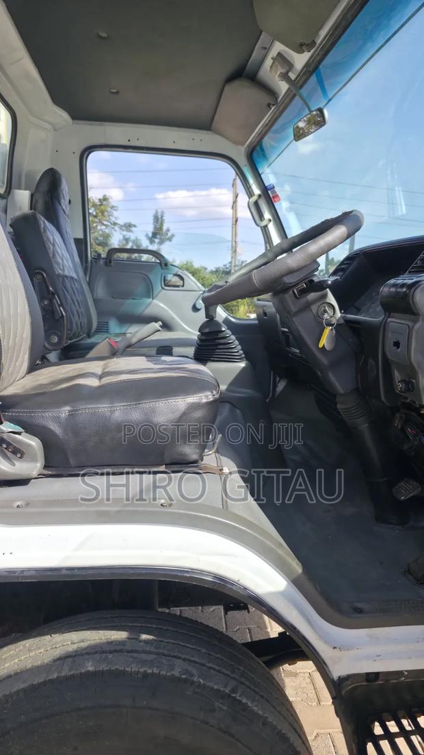 Isuzu NPR Local - thumbnail 13
