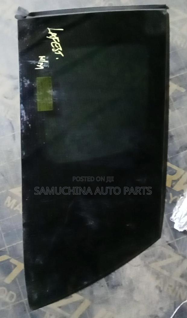 Side Fix Glass Nissan Lafesta/Mazda Premacy {Rear}