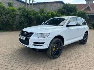 Volkswagen Touareg 2004 White