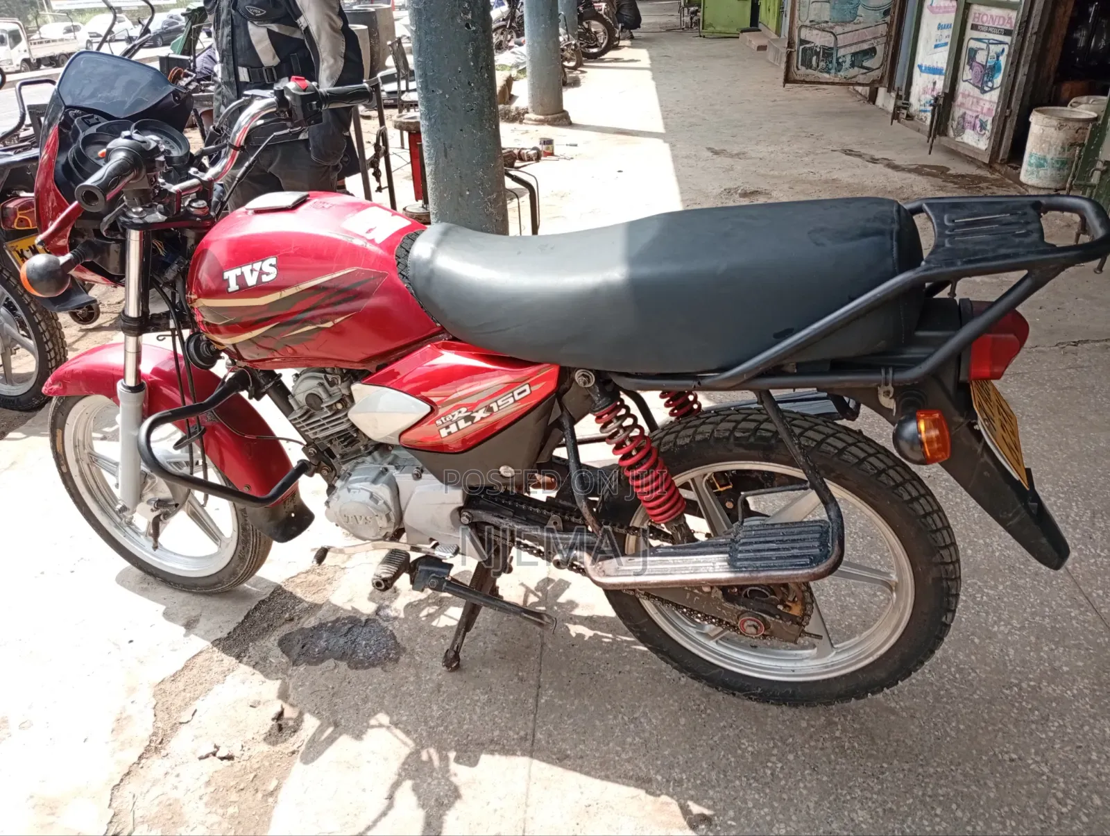 TVS HLX Plus ES 2024 Red