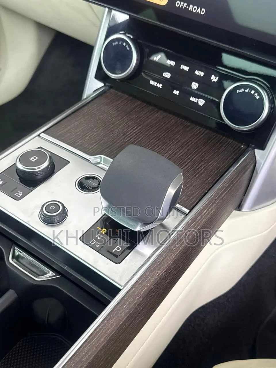 Land Rover Range Rover 2022 Blue