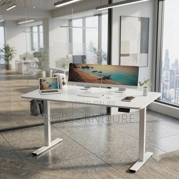 Office Desk; 1.4 Meters Electric Adjustable Gamers Desk - thumbnail 4