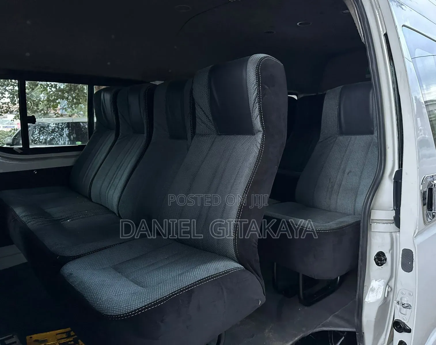 Toyota HiAce 2019 White