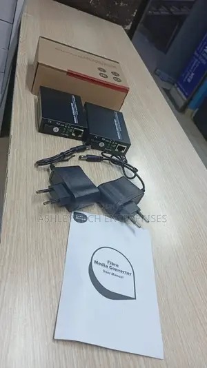 Ultra-Fast Gigabit Fiber Media Converter 100/1000base