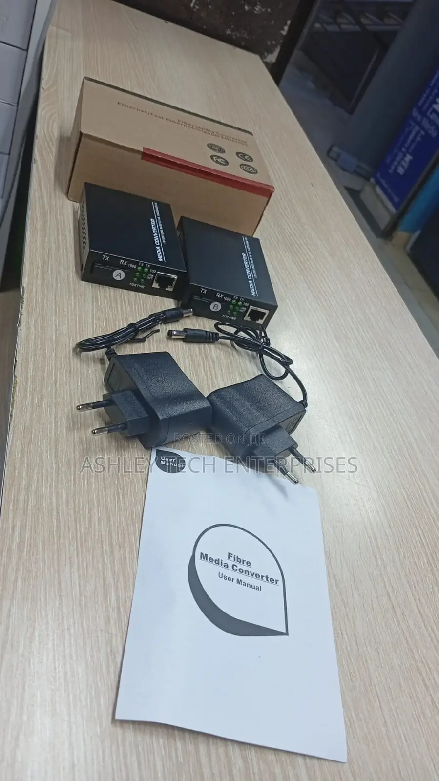 Ultra-Fast Gigabit Fiber Media Converter 100/1000base