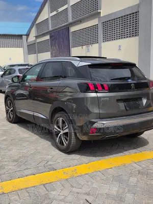 Peugeot 3008 2019 Gray