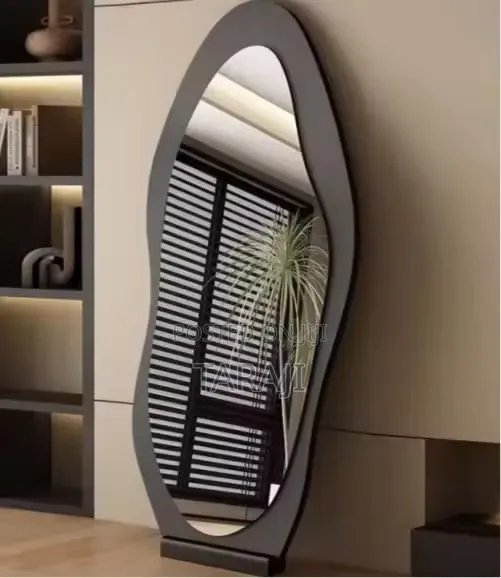 Luxury Wavy Full-Length Mirror With Stand – Modern Home Decor