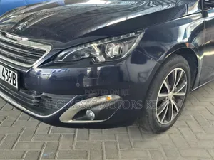 Peugeot 308 2017 Blue