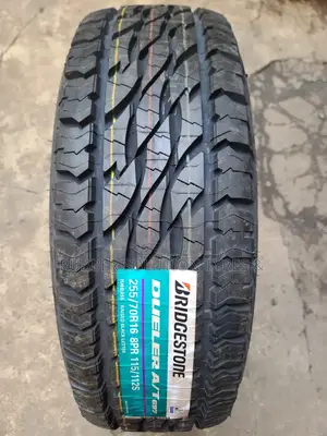 255 /70 R16 Bridgestone Tyres Dueler a/T-697 8pr