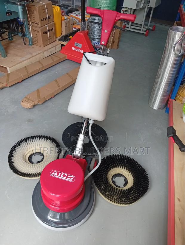 Carpet Scrubber - thumbnail 2